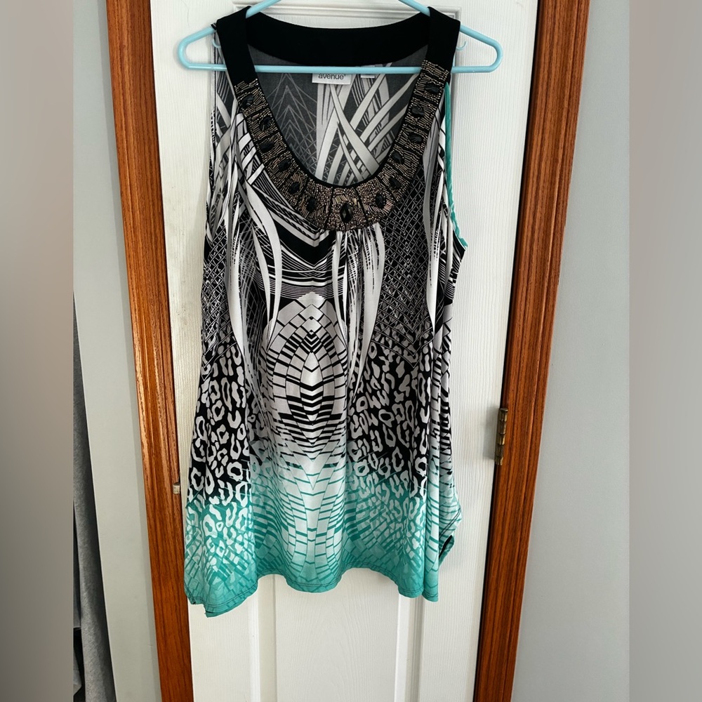 Avenue Patterned Black & Teal Swing Tank Top with Beaded Neckline- size 18/20